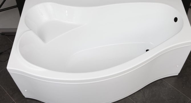 Преимущества использования акриловых ванн
